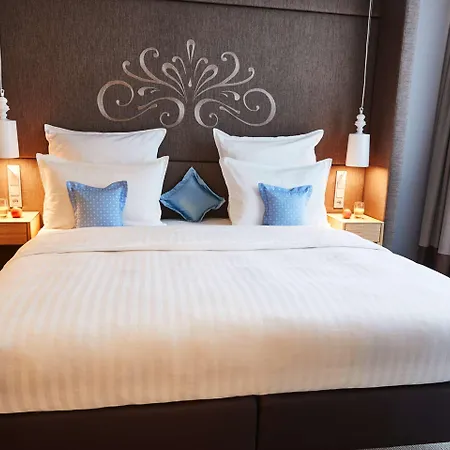 Steigenberger Hotel 4*
