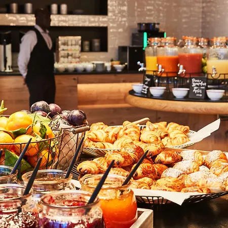 シュタイゲンベルガー 4*